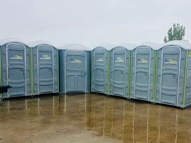 pee palace toilet rentals